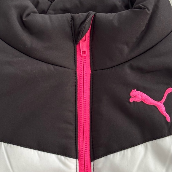 PUMA Kids Cold Weather Vest. Size XS (5/6). Black Pink White. Zip Up. Brand New. - Picture 8 of 9